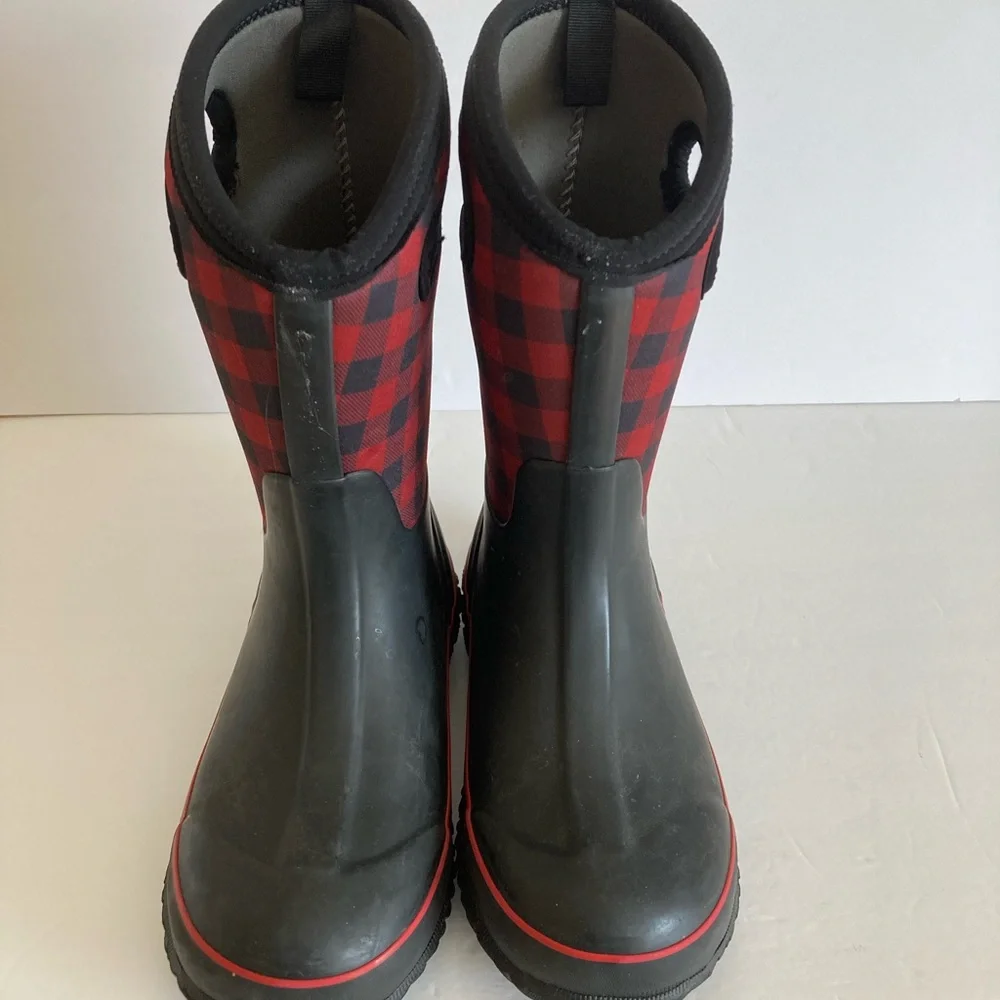 Bogs Kids Black and Red Plaid Waterproof Rain Boots Youth Size 4